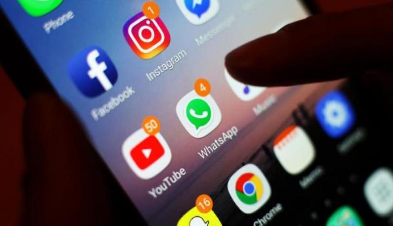 Mobile phone users warned to ‘stop before you tap’ on apps