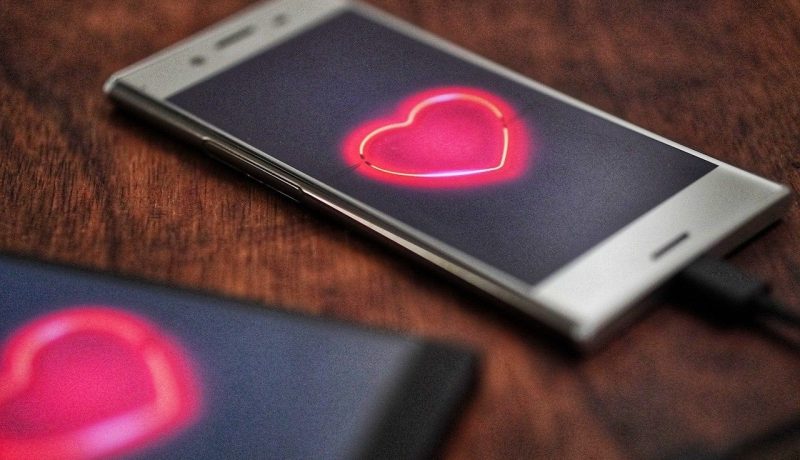 Hackers hit app where women review men, including 'red flags,' they've dated