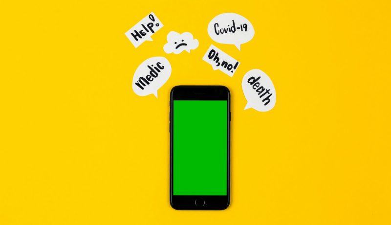 What are the 10 disadvantages of mobile
