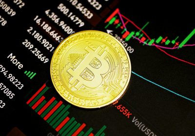 What is a crypto trading scam