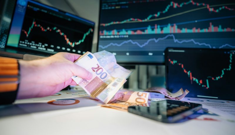 Why do 90% of day traders lose money