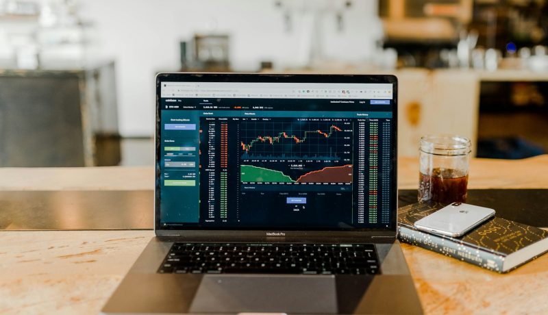 How to trade with low money